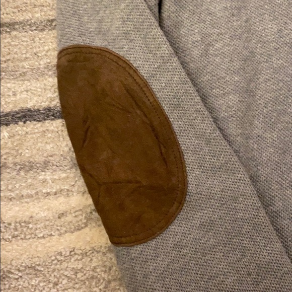 Polo sweater with suede elbow patches - Picture 2 of 4